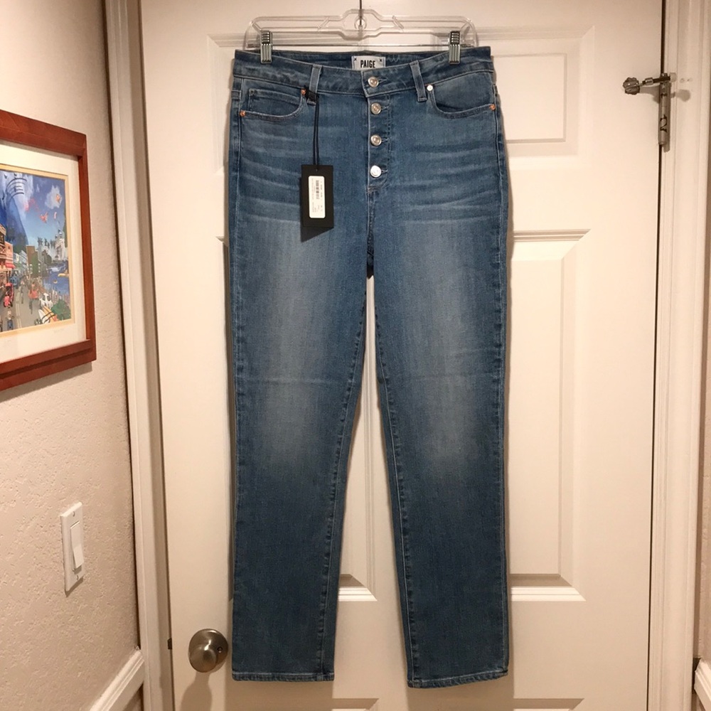 Paige Hoxton slim size 30. High waisted button up jeans!